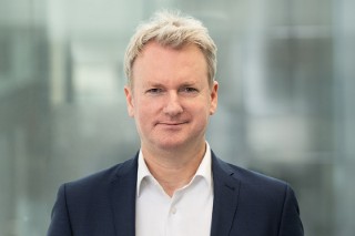Niels König