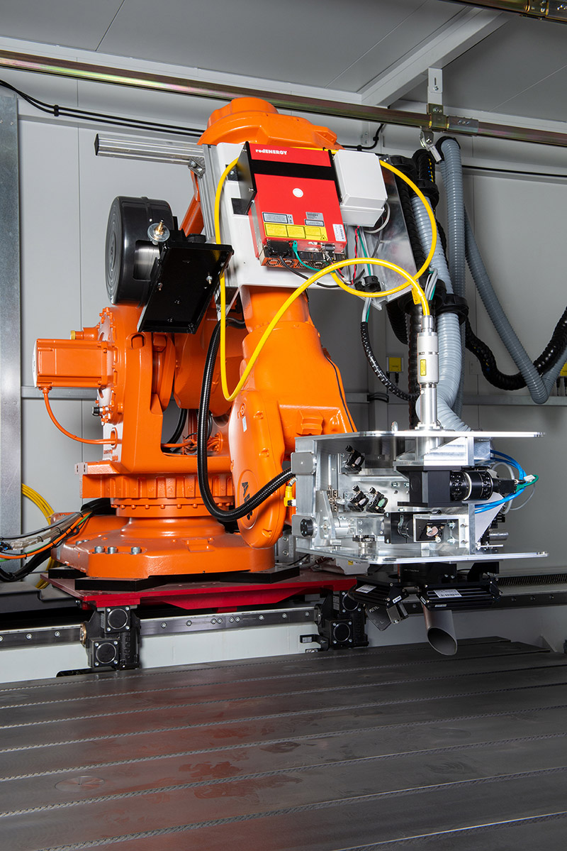 Modularer Bearbeitungskopf zum roboterbasiertes Laserstrahlstrukturieren